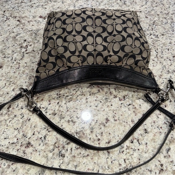 Coach Black and Brown 2 way Shoulder Bag w necklace set - Picture 9 of 12